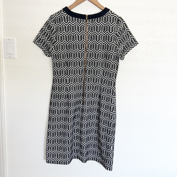 Banana Republic Patterned Short Sleeve Office Midi Dress - Picture 9 of 10